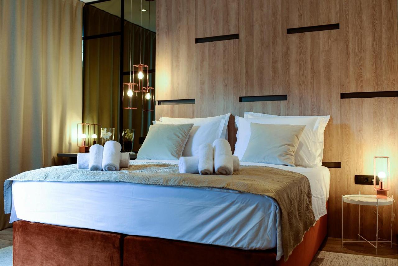 The Lion Rooms Zara Esterno foto