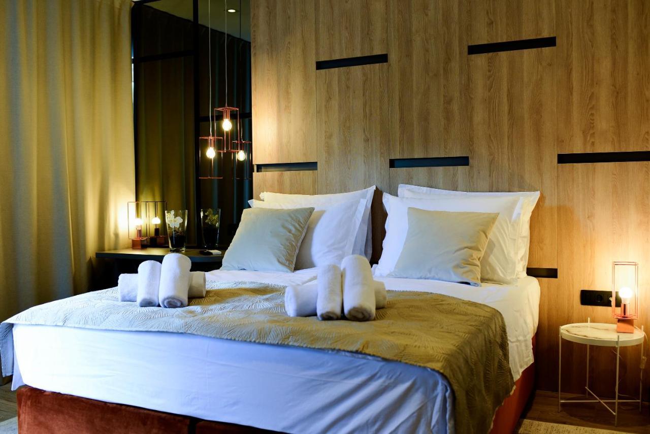 The Lion Rooms Zara Esterno foto